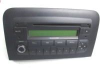 RADIO CD / OJACEVALNIK / IMETNIK HIFI OEM N. 7354323320 ORIGINAL REZER