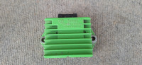 Regulator napetosti, regler TV420.