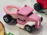 AKCIJA - vse po 3€! Posebna verzija Hot Wheels avtomobilčkov