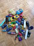 Avtomobilčki 40 kom komplet vozil