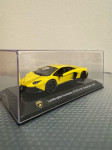 Maketa avtomobil 1/43