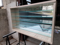 Vitrina za modelcke