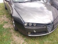 alfa romeo 159 1.9 110kw karavan deli po delih rezervni deli