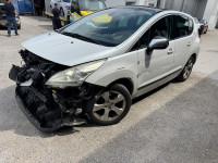 Peugeot 3008 2.0 hdi avt.