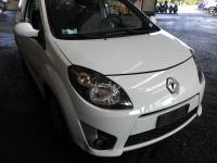 Renault Twingo 2 1.2 po delih