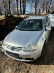 Volkswagen golf 5 po delih 1.6i