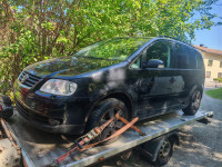 Volkswagen Touran 2006 1.9tdi 77kw po delih