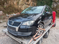 Volkswagen Touran po delih 1.9tdi BXE 77kw 2008
