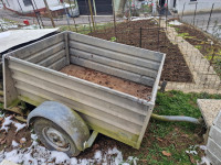 Avtomobilska prikolica