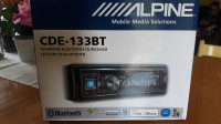 Avtoradio ALPINE CDE - 133BT  4 X 50 W  nov