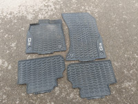 Gumijasti tepihi Audi Q5 original