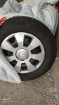 Letne pnevmatike s platišča in pokrovi