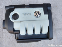 POKROV MOTORJA W PASSAT