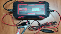 Polnilec - vzdrževalec akumulatorjev Ultimata speed ULGD 10 A1  12-24V