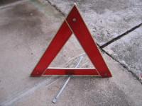 Varnostni - opozorilni trikotnik