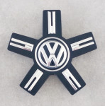 VW ORIGINAL SREDINSKI POKROVČKI PLATIŠČ - KOT NOVO