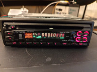 Avtoradio Kenwood KDC-3090R (DIN z okvirom)