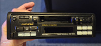 Avtoradio Alpine TDE-7528R