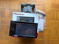 Avtoradio pioneer 3300bt