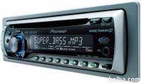 Pioneer DEH 3900 MP, ohranjen in delujoč, 4X50 Watt MP3 AUX
