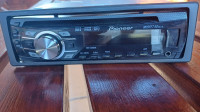 Prodam avtoradio Pioneer Mosfet 50wx4 (USB, MP3, AUX, CD,...)