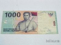 bankovec 1000 rupij Indonezija