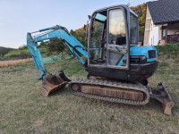 Bager Hitachi Airman AX50-2 valjar demper nakladalec traktor 4x4