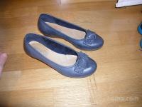 NOVI Ženski čevlji modre barve št. 37 - CCC - USNJENI