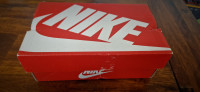 Sandali Nike, st. 19 za v vodo