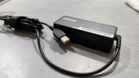 Lenovo polnilec 20V 3,25A kvadraten