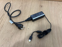 Lenovo polnilec 65W