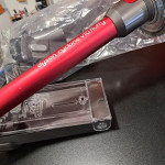 Dyson V10 Absolute 2023 pokončni sesalnik