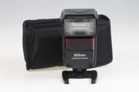 Nikon Speedlight SB-600 z dodatnim razpšilni (soft box) nastavkom