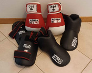 Boksarske rokavice in ščitniki za kickbox