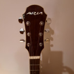 ARIA, akustična kitara