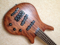 Bas kitara Warwick Thumb NT4