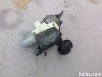 fiat stilo karavan motorček brisalca zadaj motor za brisalec