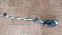 Motor in mehanizem za pomik brisalcev metlic Citroen Xsara