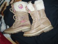 Dekliška zimska jakna, vel 128, zraven podarim škornje, st.30