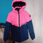 Prodam bundico v št 140(hlače podarim)