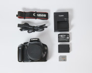 Canon EOS 1100D fotoaparat