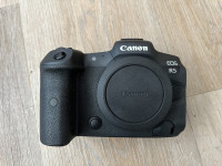 Canon EOS R5 kot nov