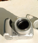 Prodam canon fotoaparat za dele.