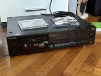 Sony CDP-911 CD predvajalnik (kot nov)