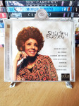 Shirley Bassey – The Gold Collection