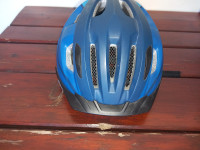 Kolesarska čelada Bikemate, velikost 54-59 cm, z lučko