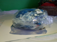 Modra čelada za kolesarjenje|udobna|atraktivna