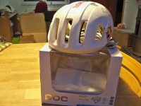 Poc ventral kolesarska čelada