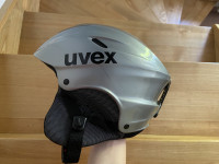 Uvex 61-62 cm kolesarska čelada