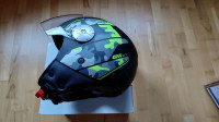 GIVI JET NOVA NIKOLI UPORABLJENA